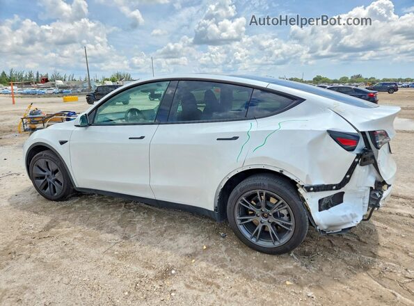 7SAYGDED7RF149945 2024 TESLA MODEL White Trasero izquierdo