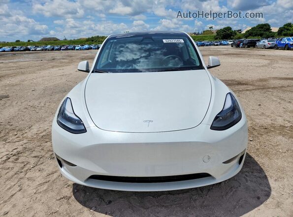 7SAYGDED7RF149945 2024 TESLA MODEL White Vista frontal