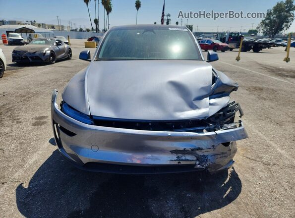 7SAYGDED7TF389469 2026 TESLA MODEL Silver Դիմացի տեսք