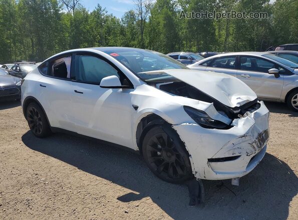 7SAYGDED8RF025084 2024 TESLA MODEL Белый Передняя правая четверть