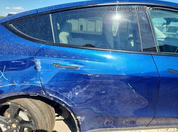 7SAYGDED8TA469179 2026 TESLA MODEL Blue უკანა სავარძლების ხედი