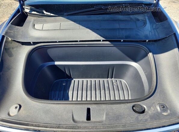 7SAYGDED8TA469179 2026 TESLA MODEL Blue უკანა სალონის ხედი