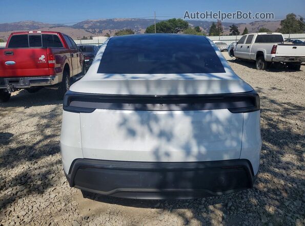 7SAYGDED8TF670101 2026 TESLA MODEL White უკანა ხედი