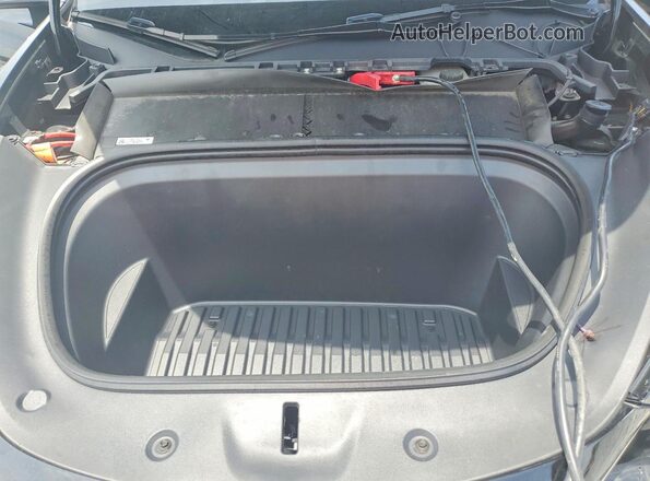 7SAYGDED9RF205402 2024 TESLA MODEL Black ძრავის განყოფილების ხედი