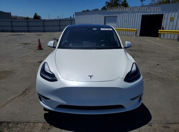 7SAYGDED9SF229317 2025 TESLA MODEL Белый Вид спереди