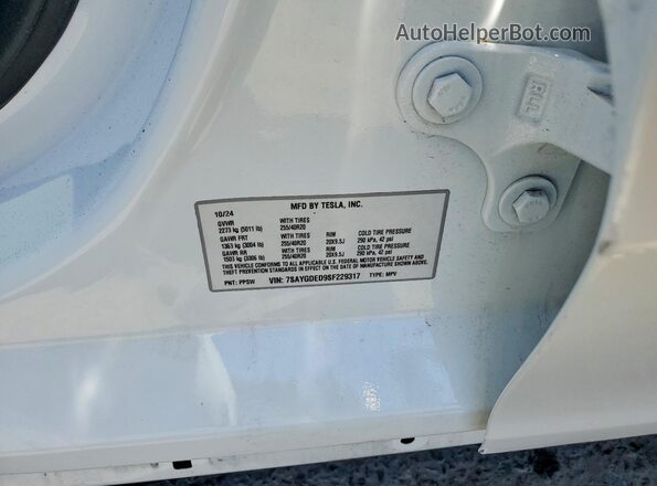 7SAYGDED9SF229317 2025 TESLA MODEL Белый Вид подкапотного пространства