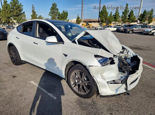 7SAYGDED9SF311547 2025 TESLA MODEL White წინა მარჯვენა