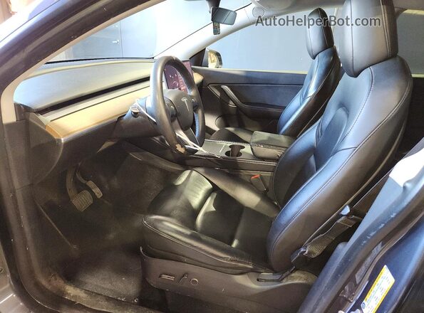 7SAYGDEE0NF386103 2022 TESLA MODEL Серый Вид салона спереди