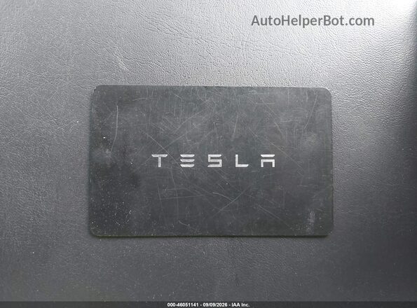 7SAYGDEE0RF152663 2024 TESLA MODEL Y Белый Вид панели приборов
