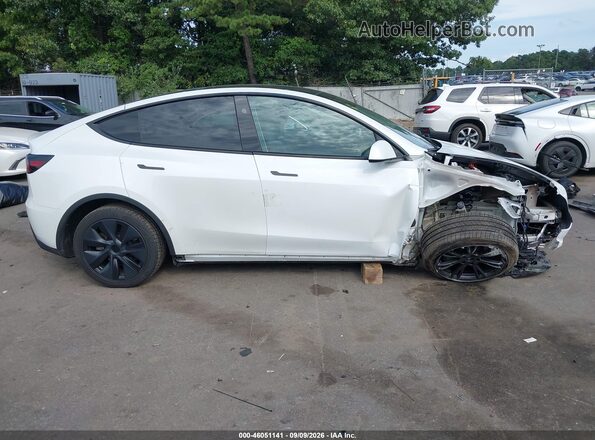 7SAYGDEE0RF152663 2024 TESLA MODEL Y Белый Панорамный вид салона 360°