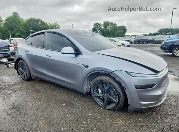 7SAYGDEE0TA378562 2026 TESLA MODEL Gray Delantero derecho