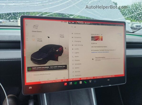 7SAYGDEE0TA378562 2026 TESLA MODEL Gray Vista del cuadro de instrumentos