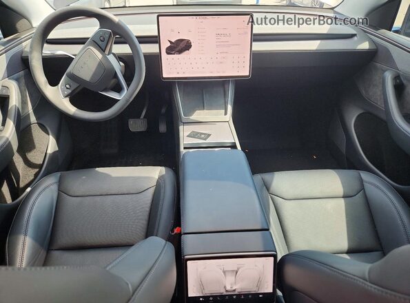 7SAYGDEE0TA588174 2026 TESLA MODEL Черный Вид панели приборов