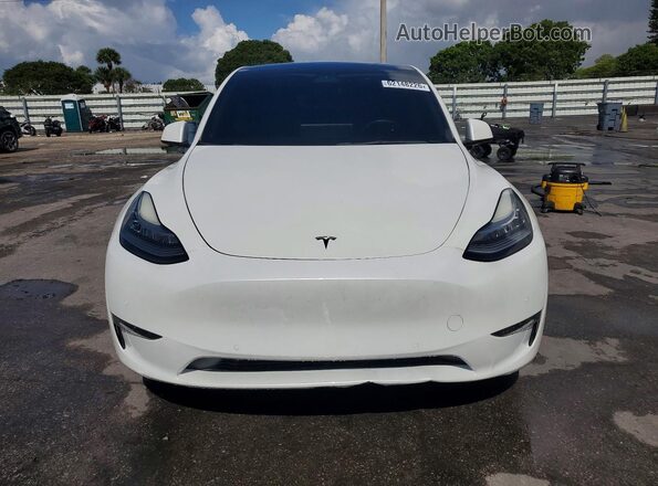 7SAYGDEE1NF307103 2022 TESLA MODEL Белый Вид спереди