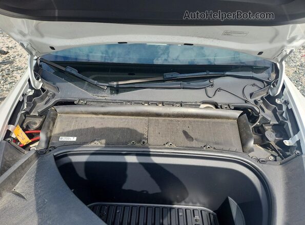 7SAYGDEE1NF331501 2022 TESLA MODEL White უკანა სალონის ხედი