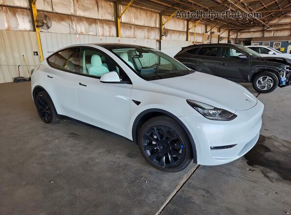 7SAYGDEE1NF367429 2022 TESLA MODEL White Delantero derecho