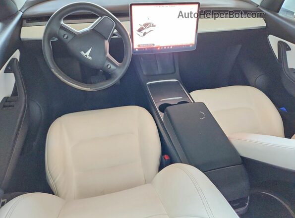 7SAYGDEE1NF367429 2022 TESLA MODEL White Vista del salpicadero