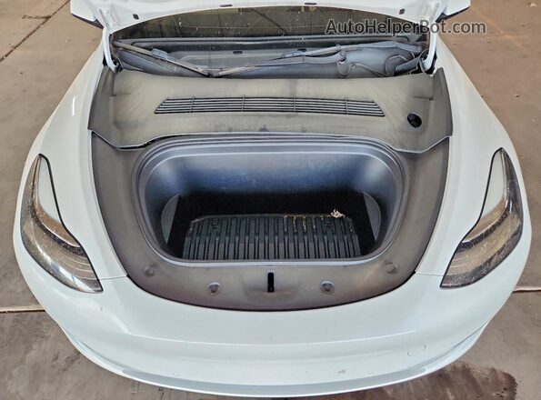 7SAYGDEE1NF367429 2022 TESLA MODEL White Vista del compartimento del motor