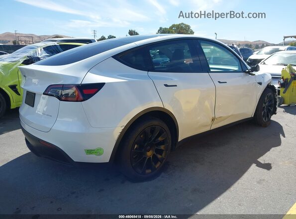 7SAYGDEE1PF751648 2023 TESLA MODEL Y White Հետևի աջ