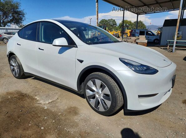 7SAYGDEE2PA113521 2023 TESLA MODEL White Передня права чверть