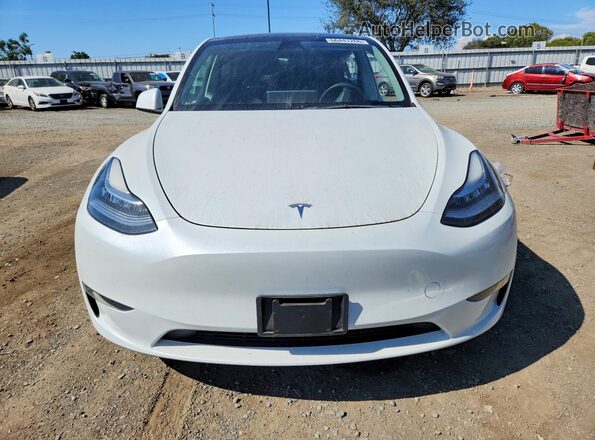 7SAYGDEE2PA113521 2023 TESLA MODEL White Вид спереду
