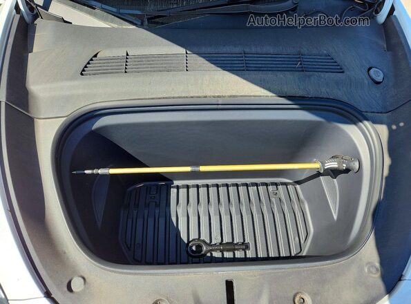 7SAYGDEE2PA113521 2023 TESLA MODEL White Вид задньої частини салону