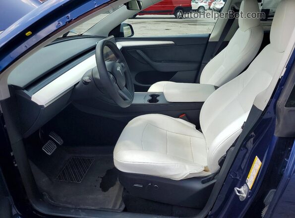 7SAYGDEE2PF857929 2023 TESLA MODEL Синий Вид салона спереди