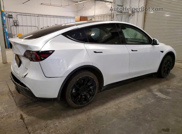 7SAYGDEE2RA240059 2024 TESLA MODEL White Rear right