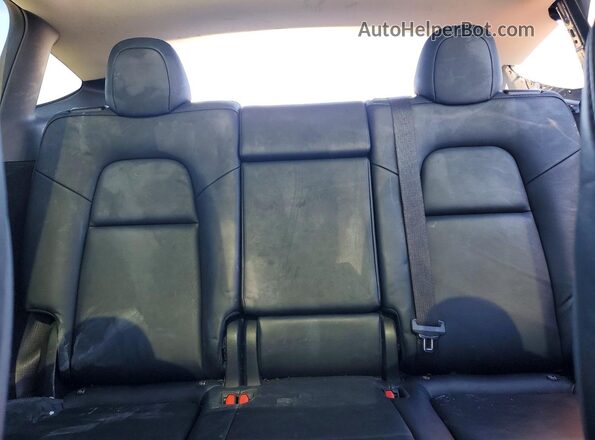 7SAYGDEE2RF014249 2024 TESLA MODEL Charcoal Rear seats view