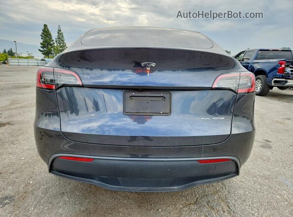 7SAYGDEE2RF064620 2024 TESLA MODEL Charcoal უკანა ხედი