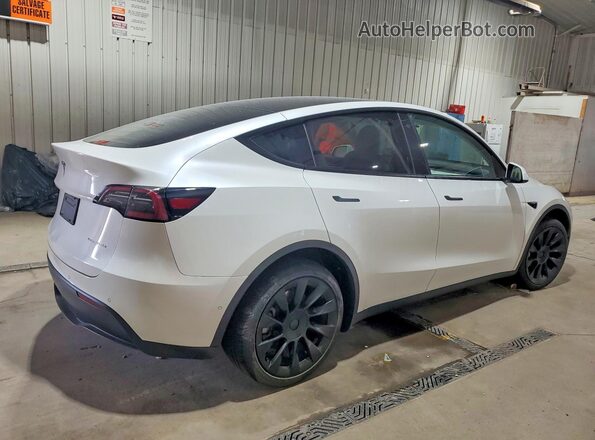 7SAYGDEE3NF354472 2022 TESLA MODEL White Задня права чверть