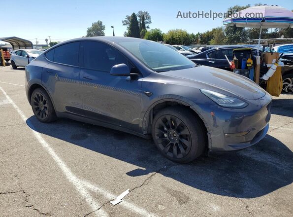 7SAYGDEE3NF424066 2022 TESLA MODEL Gray წინა მარჯვენა