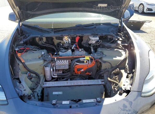 7SAYGDEE3NF424066 2022 TESLA MODEL Gray უკანა სალონის ხედი
