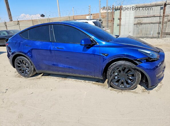 7SAYGDEE3RF068448 2024 TESLA MODEL Синий Передняя правая четверть