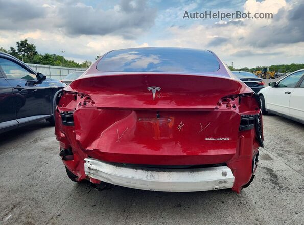 7SAYGDEE3SF257106 2025 TESLA MODEL Красный Вид сзади