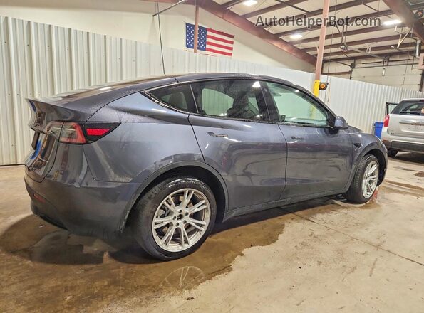 7SAYGDEE4PA113245 2023 TESLA MODEL Gray უკანა მარჯვენა