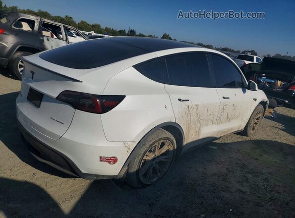 7SAYGDEE4RA250270 2024 TESLA MODEL White უკანა მარჯვენა