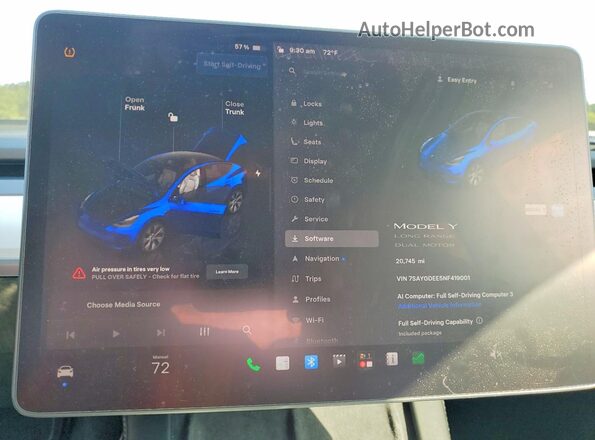 7SAYGDEE5NF419001 2022 TESLA MODEL Blue Instrument cluster view