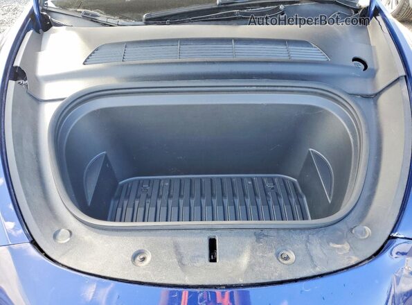 7SAYGDEE5NF419001 2022 TESLA MODEL Blue Rear interior view