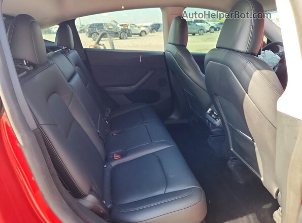 7SAYGDEE5PA124884 2023 TESLA MODEL Red Vista de los asientos traseros