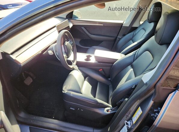 7SAYGDEE5RF202280 2024 TESLA MODEL Gray Սալոնի դիմացի տեսք