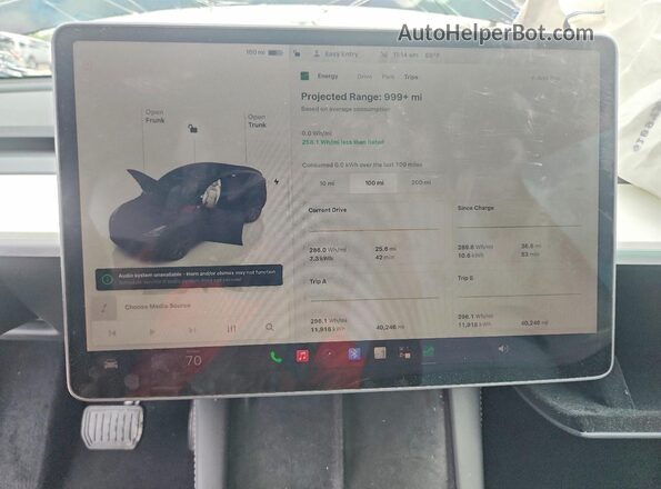 7SAYGDEE5SA337858 2025 TESLA MODEL Black ხელსაწყოთა პანელის ხედი