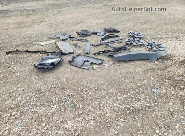 7SAYGDEE5SA337858 2025 TESLA MODEL Black VIN კოდის სტიკერის ხედი