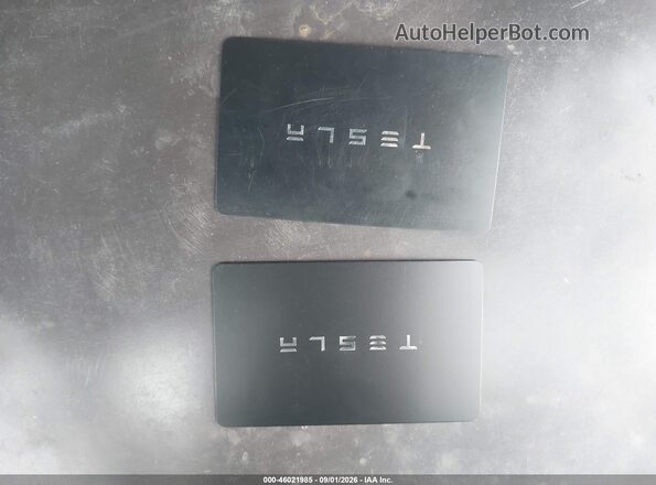 7SAYGDEE6PF597583 2023 TESLA MODEL Y White Առջևի վահանակի տեսք