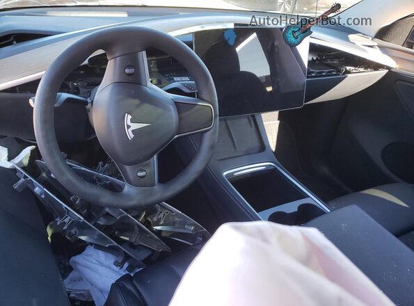 7SAYGDEE6RA236743 2024 TESLA MODEL Charcoal Vista del salpicadero