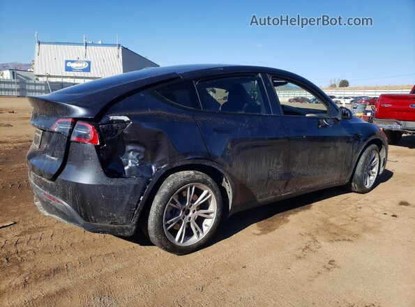 7SAYGDEE6RA236743 2024 TESLA MODEL Charcoal Trasero derecho