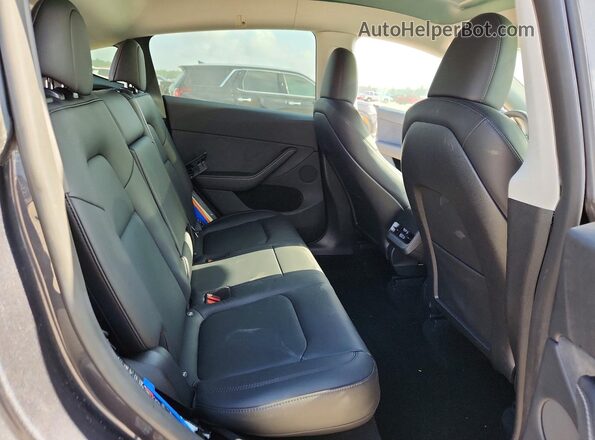 7SAYGDEE6RA282508 2024 TESLA MODEL Серый Вид задних сидений