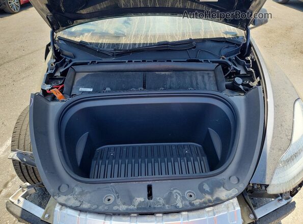 7SAYGDEE6RF006784 2024 TESLA MODEL Charcoal Սալոնի հետևի տեսք