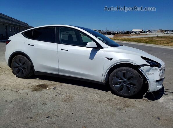 7SAYGDEE6RF197025 2024 TESLA MODEL White Առջևի աջ