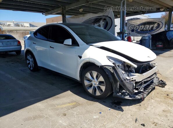 7SAYGDEE7PF620207 2023 TESLA MODEL Белый Передняя правая четверть